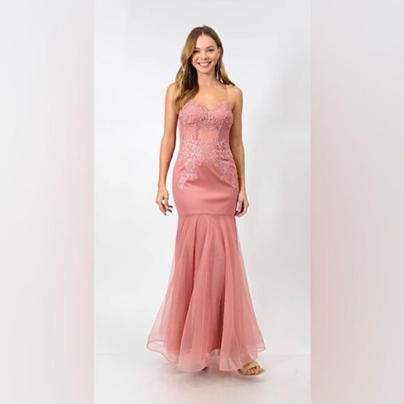 BCX Juniors' Embroidered Tulle-Skirt Sleeveless Gown, evening dress size 0 rose - Picture 10 of 15